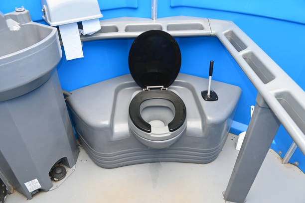 Best Porta potty delivery and setup  in Bladensburg, MD